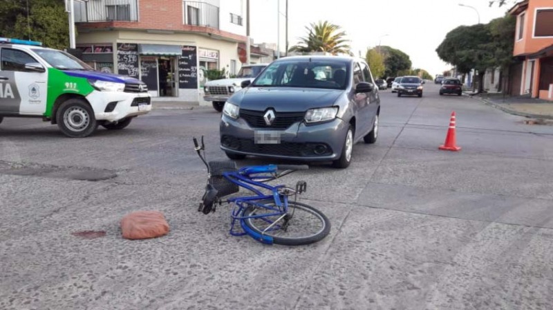 Una Ciclista Herida Tras Ser Embestida Por Un Autom Vil Canal Verte